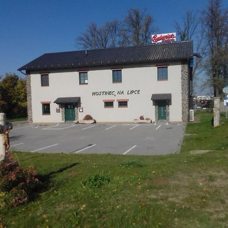 Hostinec Na Lipce Havlíčkŭv Brod Esterno foto